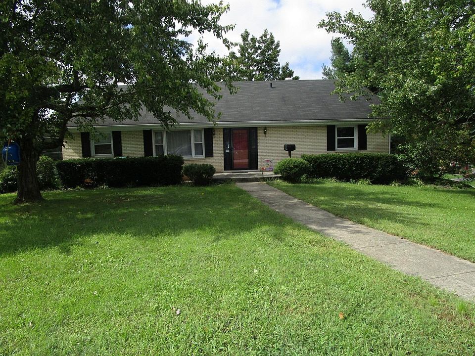 1st image of 111 Queensway Dr