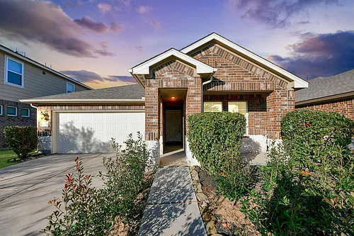 24654 Greenwood Bay Dr Photo 1