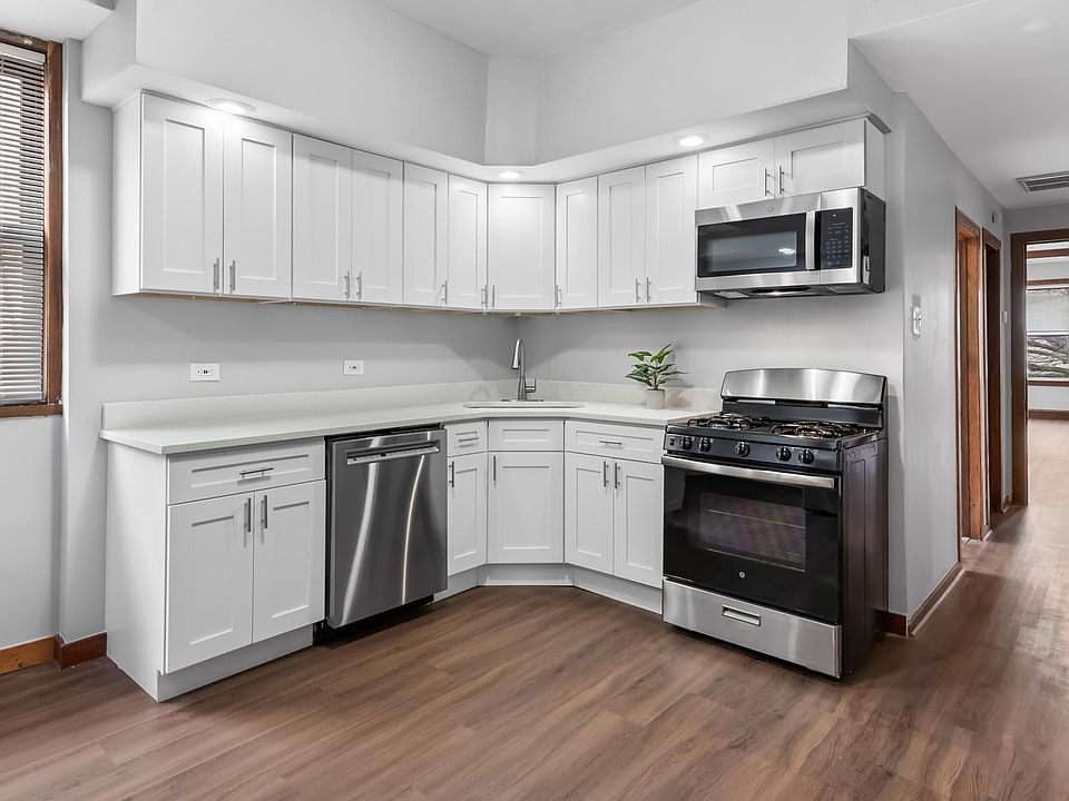 Brand new appliances, countertop, and cabinets
