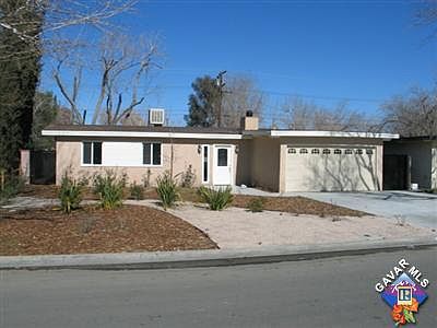 1st image of 1415 W I Ave