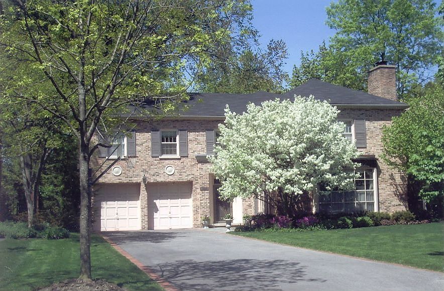 2nd image of 1007 Romona Rd