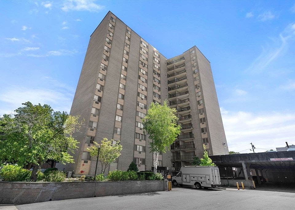 1st image of 1025 Hancock St #7