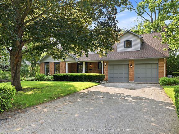5th image of 11 Regency Ct