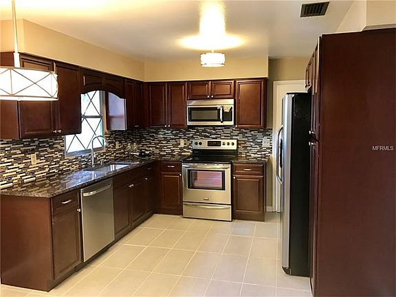 3rd image of 6933 Nawadaha Blvd