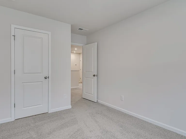 208 Barracks Rd — Photo 20