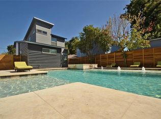 1139 1/2 Gunter St APT B, Austin, TX 78721