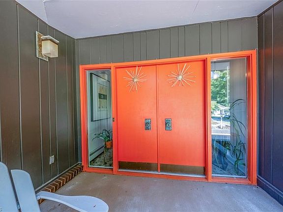 3rd image of 116 Maplewood Ave