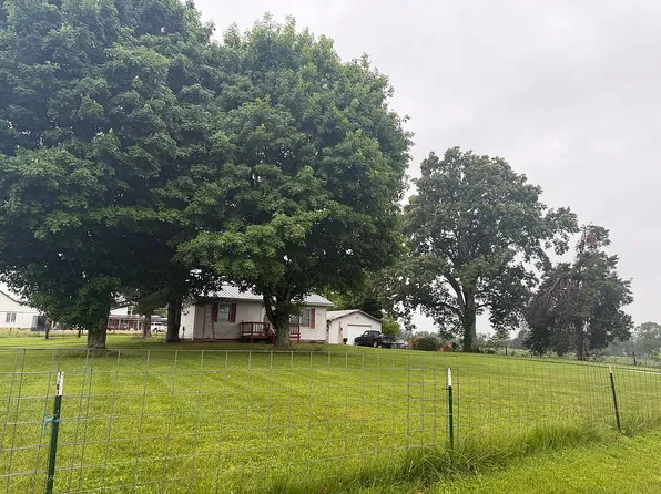 3975 Hydro Pondsville Rd, Smiths Grove, KY 42171