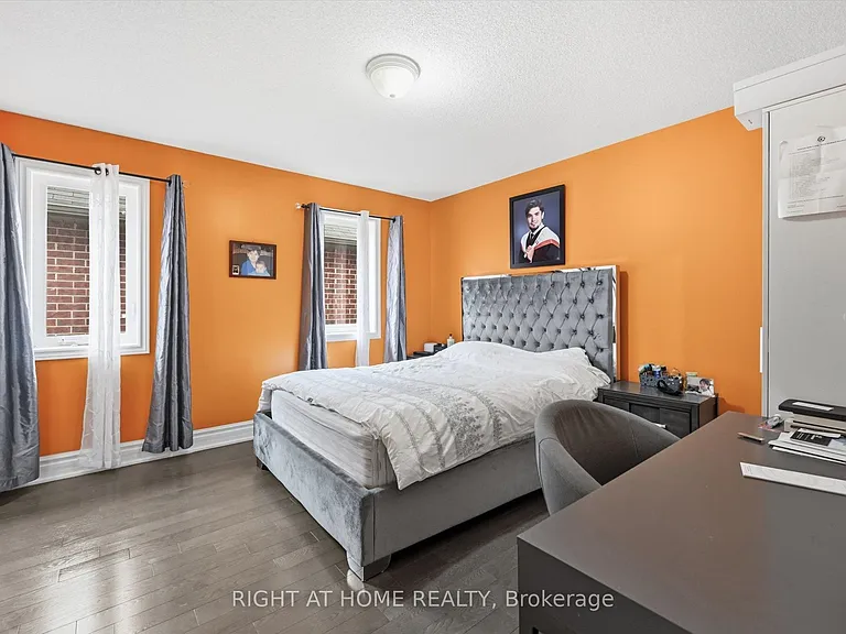 456 Valridge Dr — Photo 25