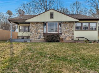 136 Kensington Rd, Berlin, CT 06037