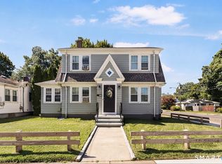 218 Circular Avenue, Hamden, CT 06514