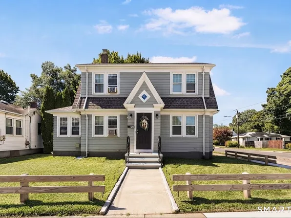 218 Circular Avenue, Hamden, CT 06514