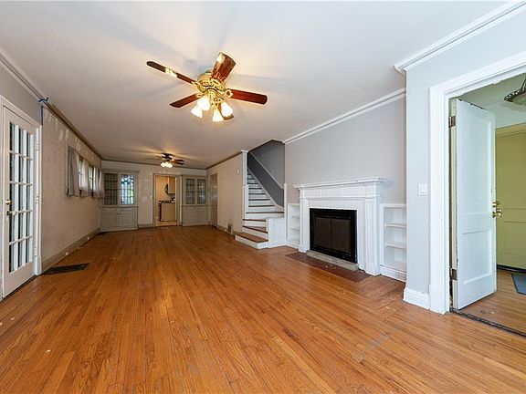 4th image of 1319 West Blvd