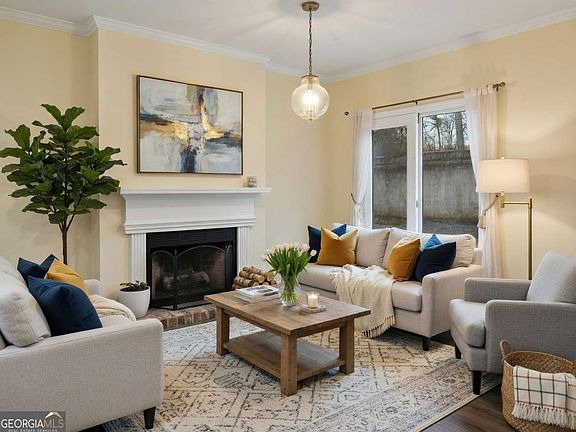 5th image of 250 Cleveland Rd APT 219