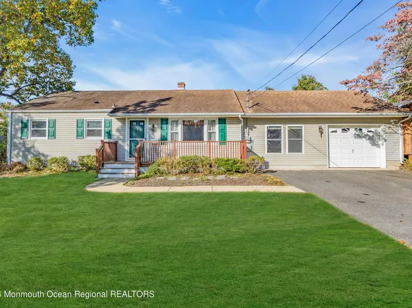 620 Sumner Avenue, Belford, NJ 07718