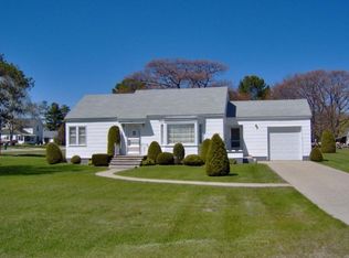 405 N Huron Ave, Mackinaw City, MI 49701