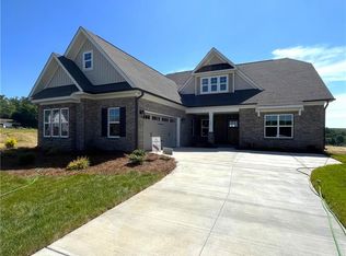 106 Jasper Ct, King, NC 27021