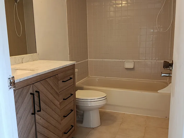 3034 Eastland Blvd #D201 — Photo 5
