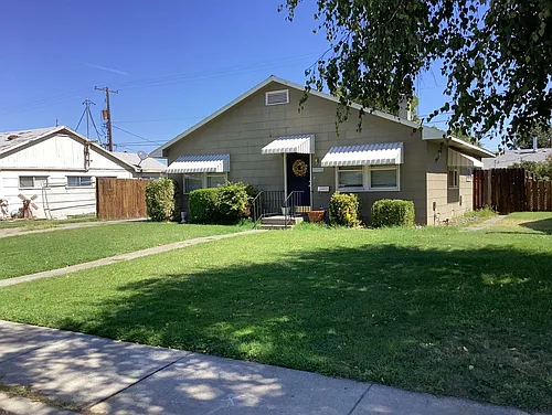 1210 Potter Ave Photo 1