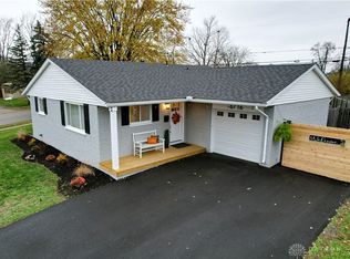 6716 Pine Ridge Ave, Enon, OH 45323