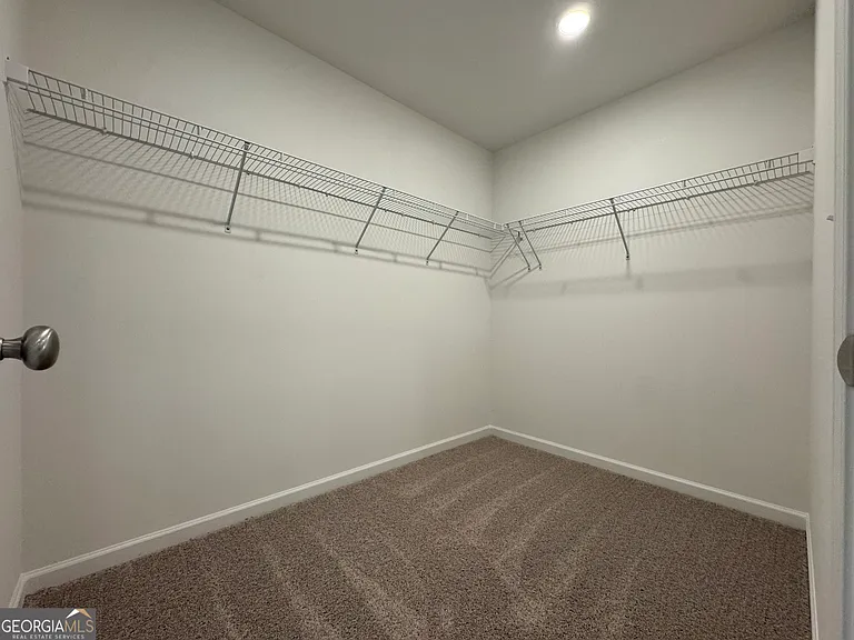102 Lavender Cir — Photo 17