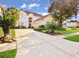 30 Palm Villas Dr, Manvel, TX 77578
