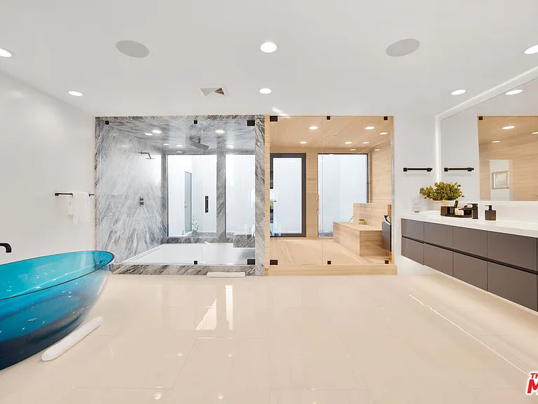 30020 Morning View Dr — Photo 44