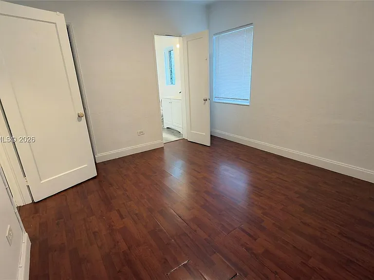 808 84th St #808 — Photo 11