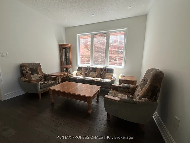 3895 Henrietta Way #MAIN — Photo 20