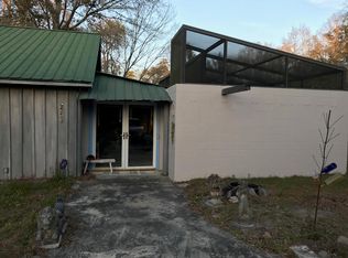 373 Happy Landing Rd, Waynesville, GA 31566