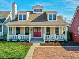 11 Windward Way, Ottawa, IL 61350