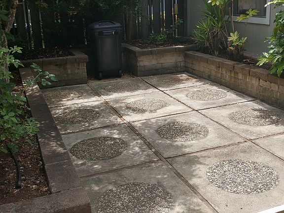 2nd image of 1721 Via Del Cabana St