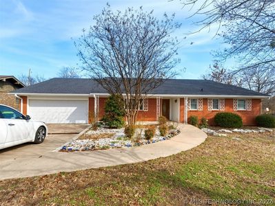222 S Country Club Rd, Ada, OK, 74820