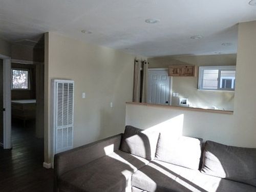 1st image of 3152 Pasadena Ave #1