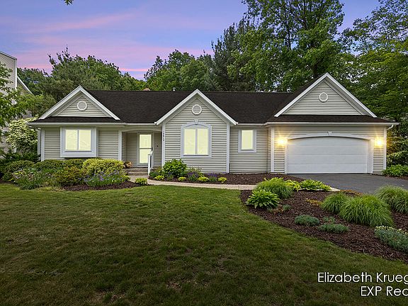 2nd image of 14612 Woodpine Dr
