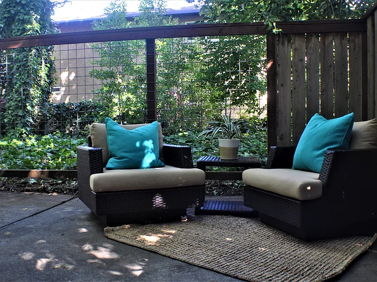 1144 W 3rd St #B — Photo 8