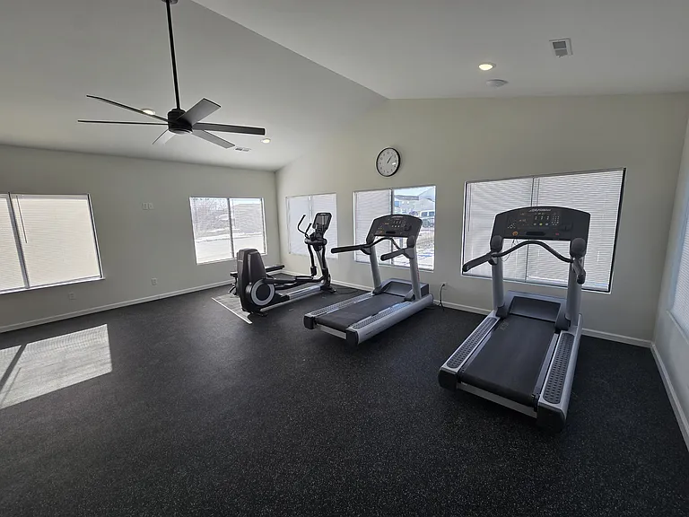 Icon Townhomes — Photo 27