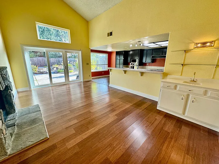 5477 Hackney Ln — Photo 14