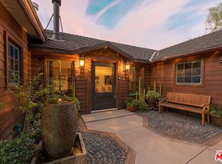 1551 Penny Rd, Topanga, CA 90290