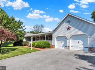 20020 Mount Aetna Rd, Hagerstown, MD 21742