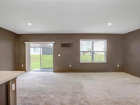 4th image of 618 Honey Bell Rd
