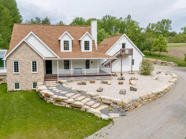 N6667 County Road U, De Pere, WI 54115