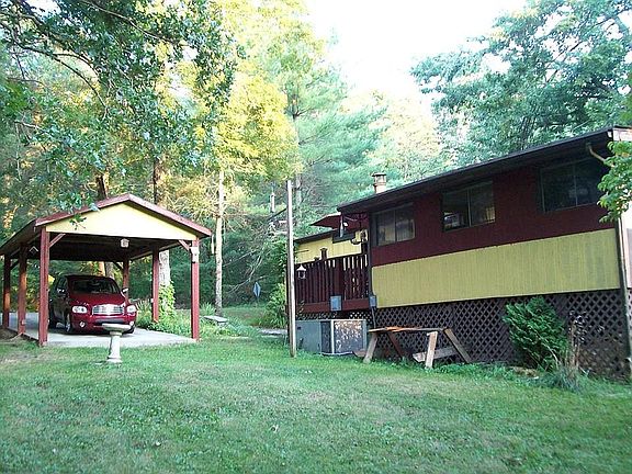 2nd image of 10 Robin Hood Ct