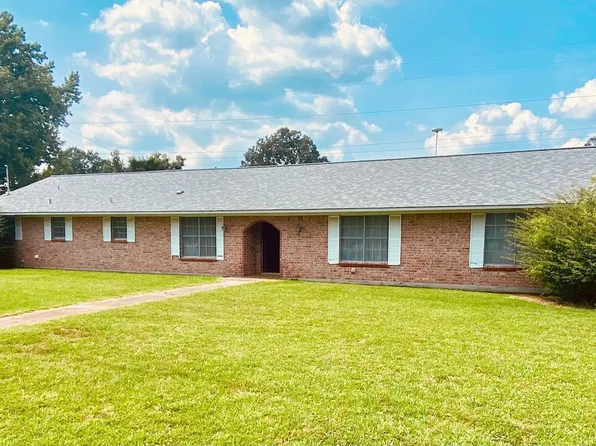 103 Cedar Ln, Delhi, LA 71232