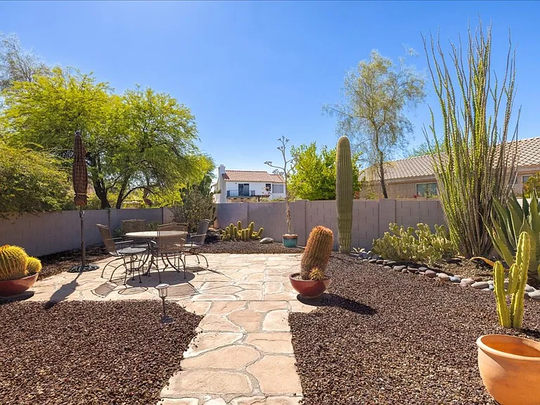 9550 E Creek Vista Pl — Photo 24