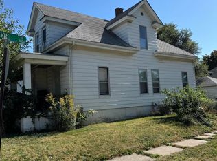 1723 W Locust St, Davenport, IA