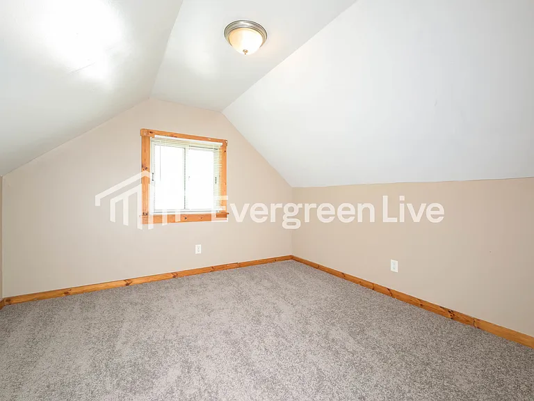 317 Johnston Rd — Photo 10