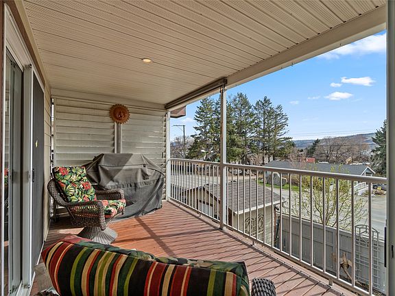 5th image of 1900 Ord Rd #3