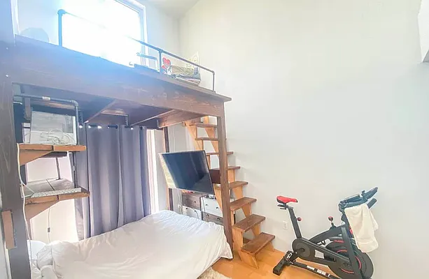 Rented by Rentopia | media 13