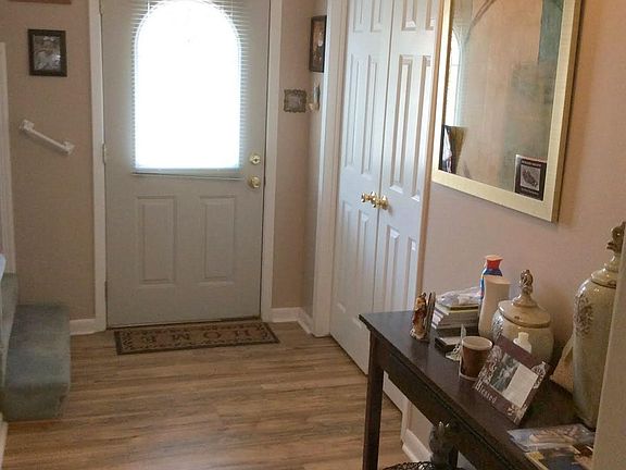 4th image of 106 Alyene Dr Unit B